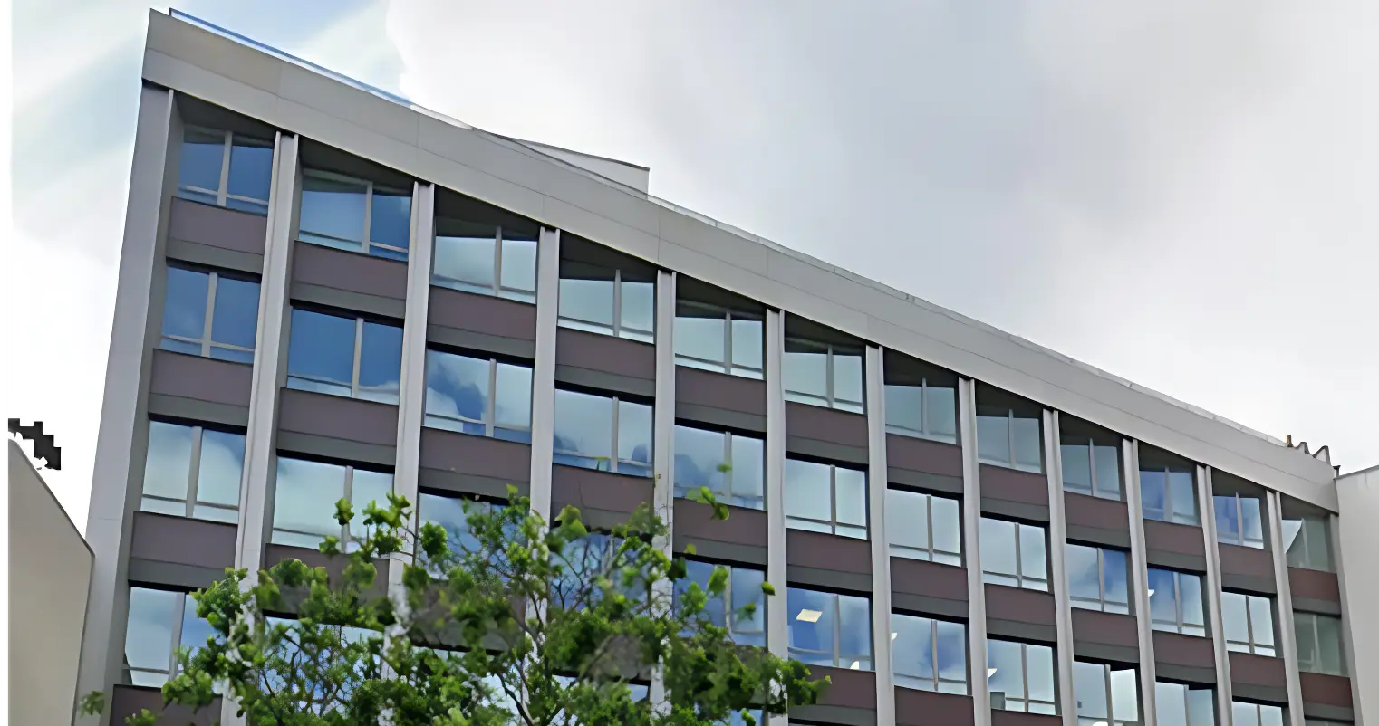 références SICLAD : Projet avant IMMEUBLE DE BUREAUX